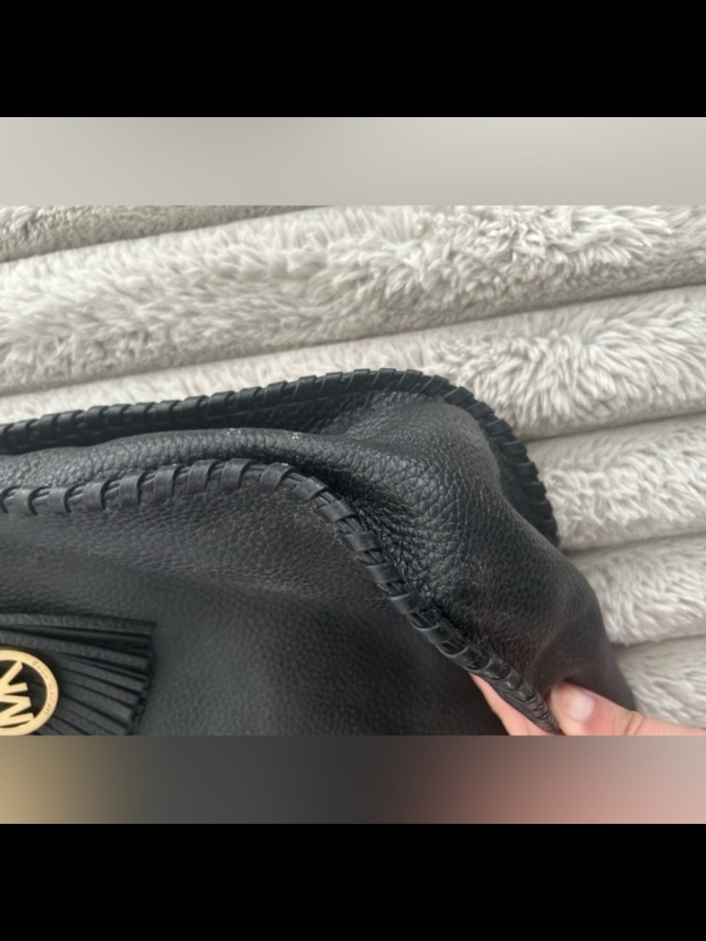 Michael Kors Chelsea Whipped Pebbled Shoulder Tote + Tassle + Gold Chain Strap - Picture 3 of 6